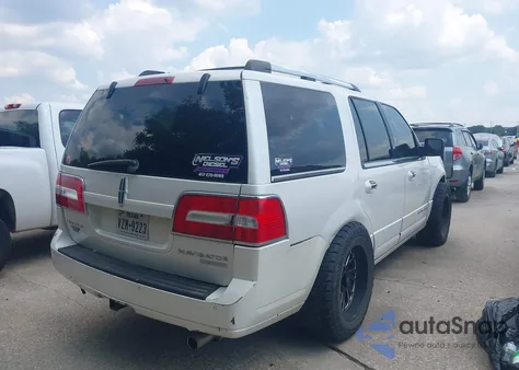 2011 Lincoln Navigator from USA, damaged, VIN 5LMJJ2J54BEJ03380